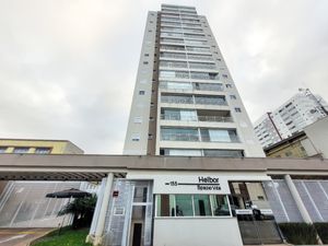 Image 19 - 922930