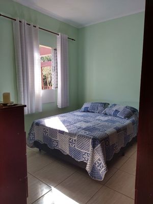 Image 29 - 922931