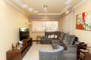 Image 4 - 922932
