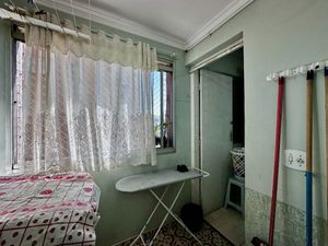 Image 39 - 922938