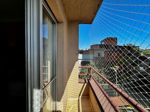 Image 15 - 922938
