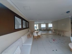 Image 33 - 922948