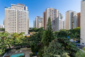 Image 11 - 922949