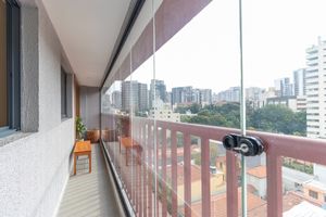 Image 4 - 922952