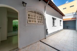 Image 23 - 922957