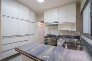 Image 26 - 922965