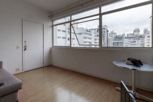 Image 2 - 922970