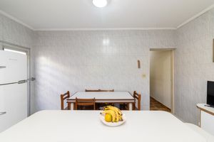Image 23 - 922973