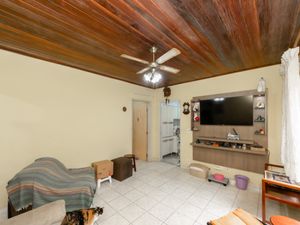 Image 7 - 922980