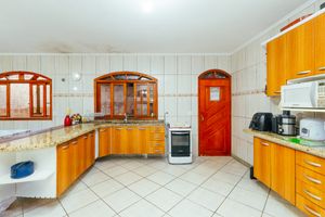 Image 37 - 922988