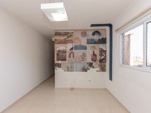 Image 29 - 922993