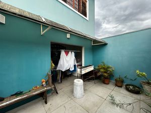 Image 14 - 922996