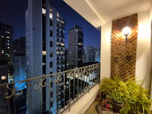 Image 12 - 922999
