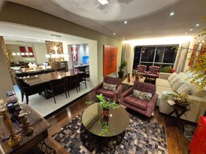 Image 1 - 922999