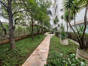 Image 43 - 923001
