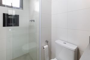 Image 36 - 923014