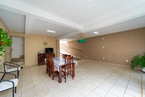 Image 35 - 923019