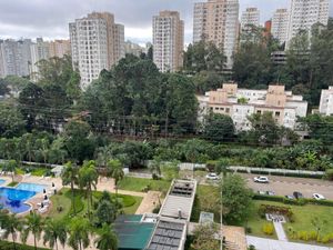 Image 27 - 923020