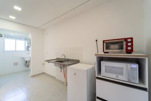 Image 7 - 923023