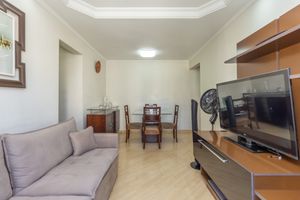 Image 4 - 923025