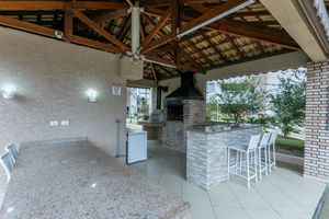 Image 24 - 923028