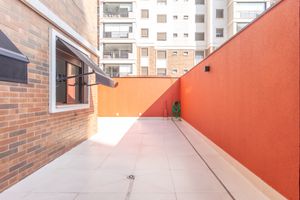 Image 26 - 923029