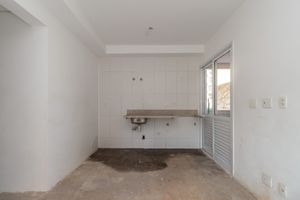 Image 3 - 923030