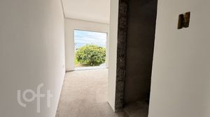 Image 13 - 923071