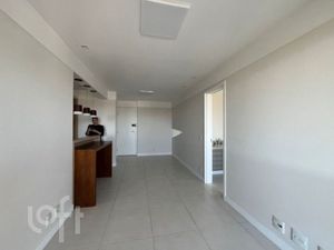 Image 3 - 923074