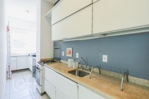 Image 7 - 923091