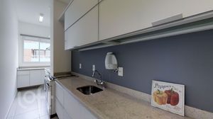 Image 4 - 923091