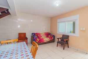 Image 3 - 923098