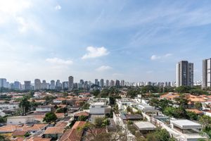 Image 24 - 923105