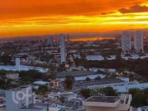 Image 4 - 923112