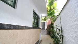 Image 25 - 923149