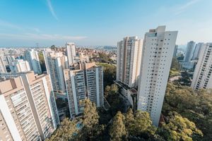Image 17 - 923153