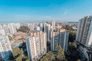Image 34 - 923153