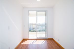 Image 1 - 923178