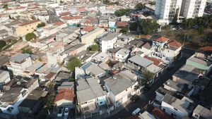 Image 4 - 923179