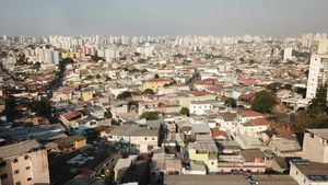 Image 17 - 923179
