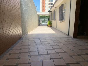Image 12 - 923187