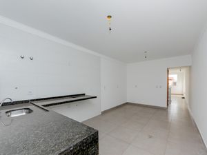 Image 17 - 923196
