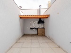Image 20 - 923196