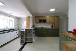 Image 15 - 923199