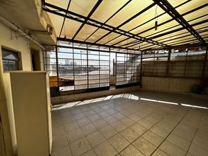 Image 21 - 923207