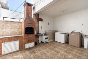 Image 13 - 923227