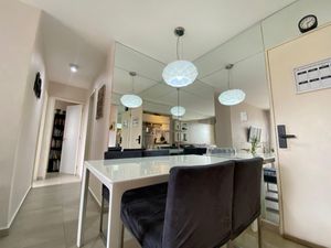Image 4 - 923251