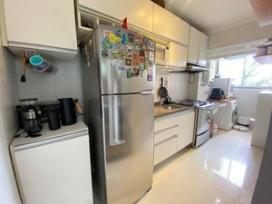 Image 10 - 923251
