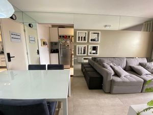 Image 3 - 923251