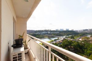 Image 7 - 923252